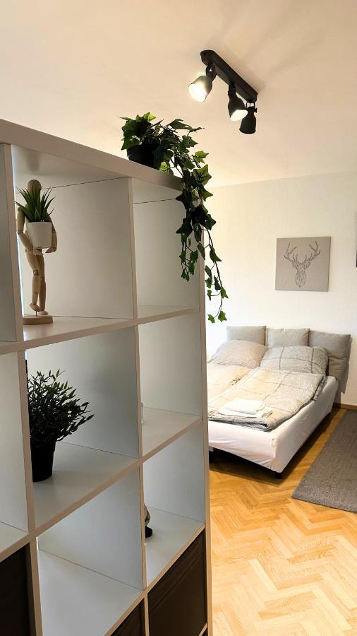 Cozy Apartment With Kitchen + Balcony New! エッセン エクステリア 写真